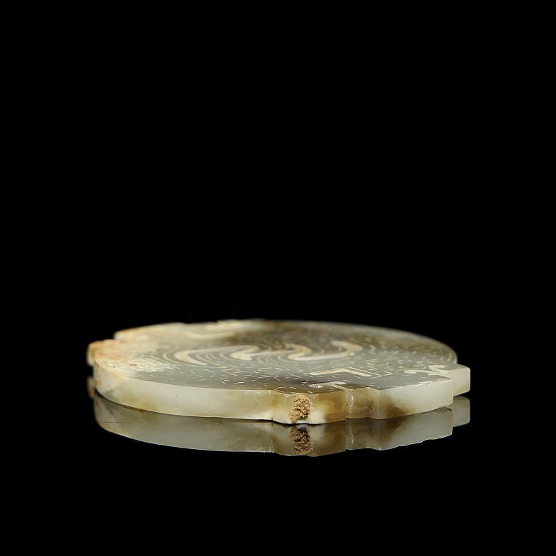 Colgante de jade amarillo tallado, dinastía Qin