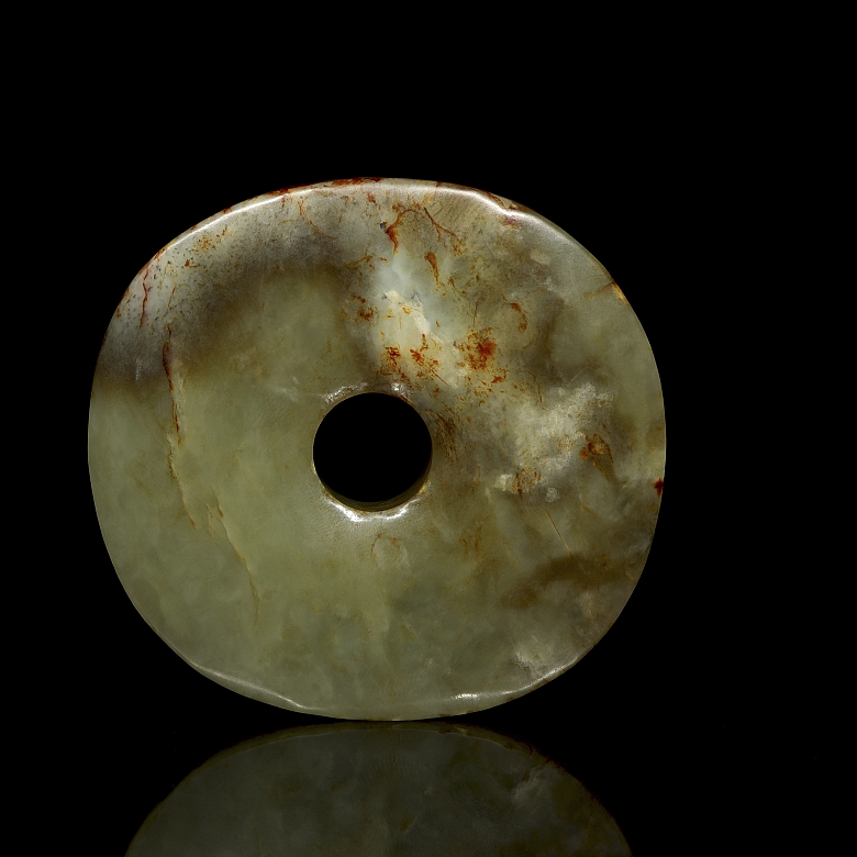 Colgante de jade tallado