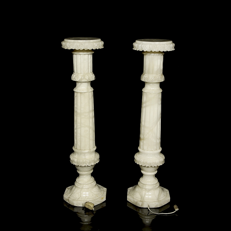 Pareja de lámparas pedestales de alabastro, s.XX - 2
