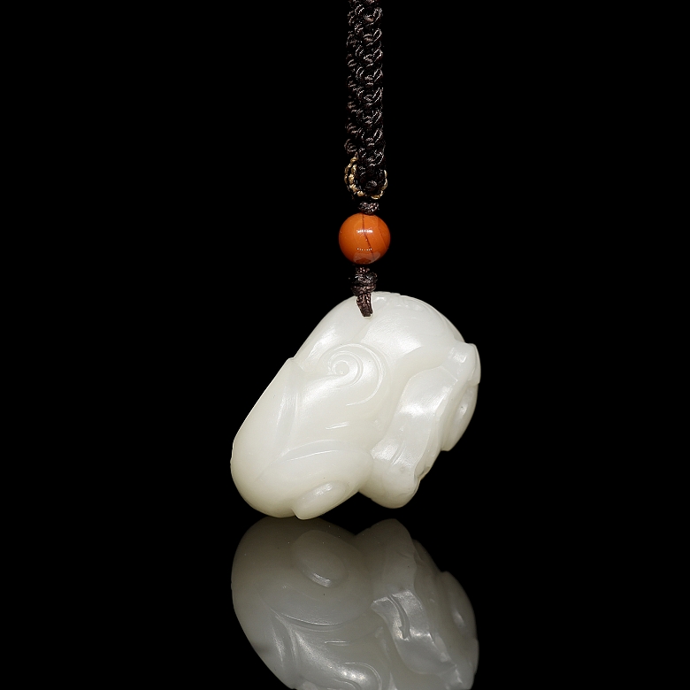 White jade pendant, “Coiled Dragon,” 20th century - 6