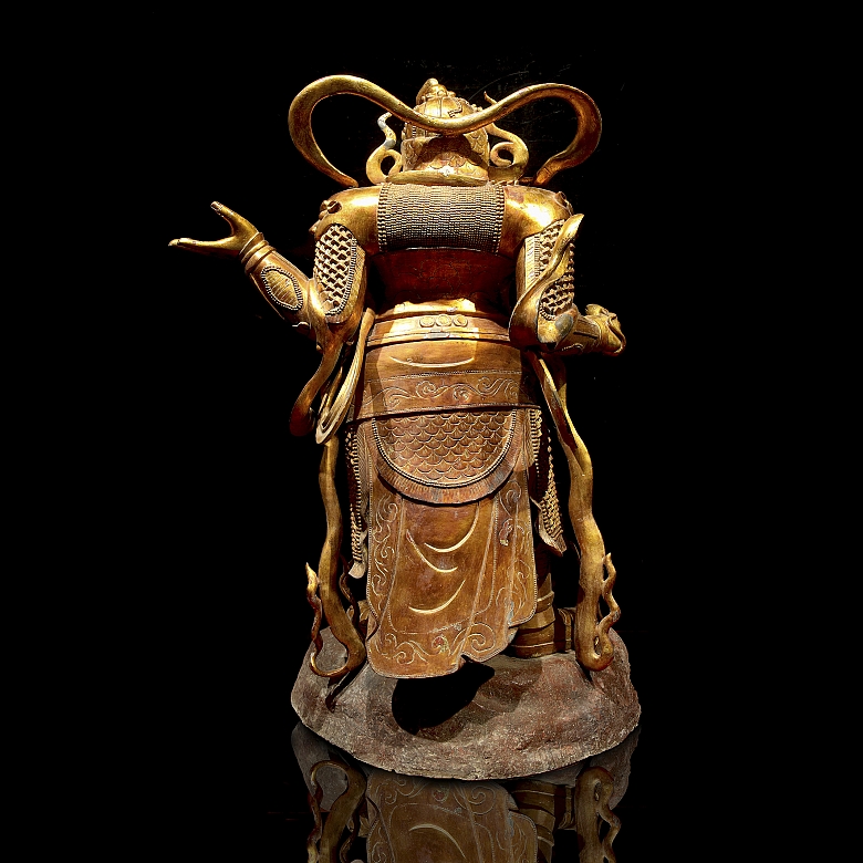 Magnificent bronze figure of ‘Guăng Mù Tiān wáng, Heavenly King’, Ming dynasty