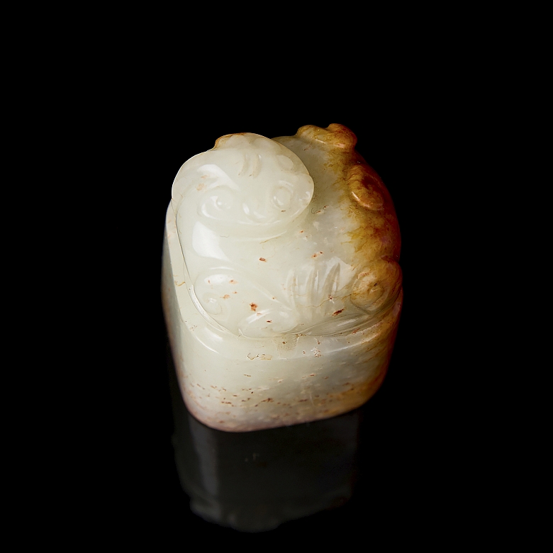 Hetian jade seal ‘Archaic Dragon’, Qing dynasty