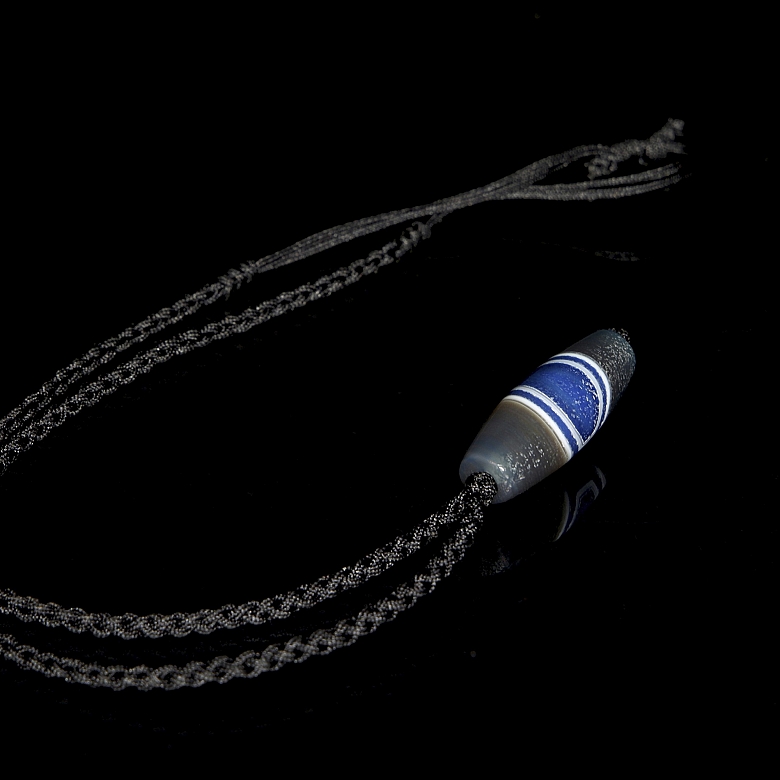 Cuenta Dzi de ágata