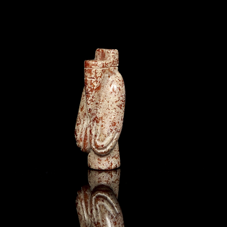 Carved jade pendant ‘Elderly Man’, Han dynasty - 3