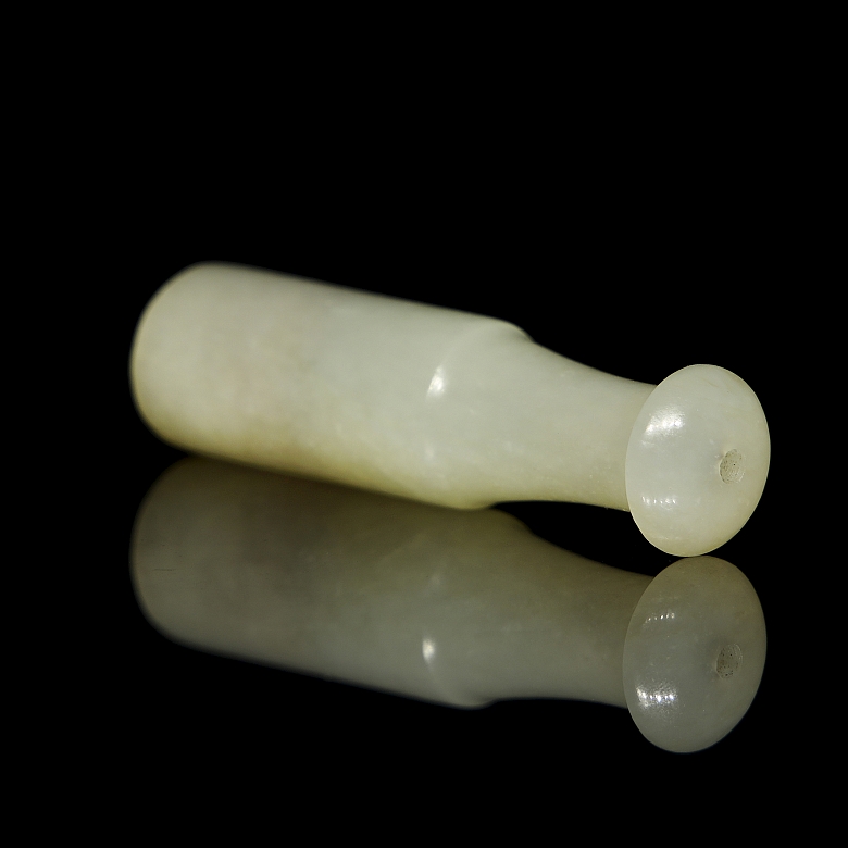 Boquilla de jade tallado, dinastia Qing - 3