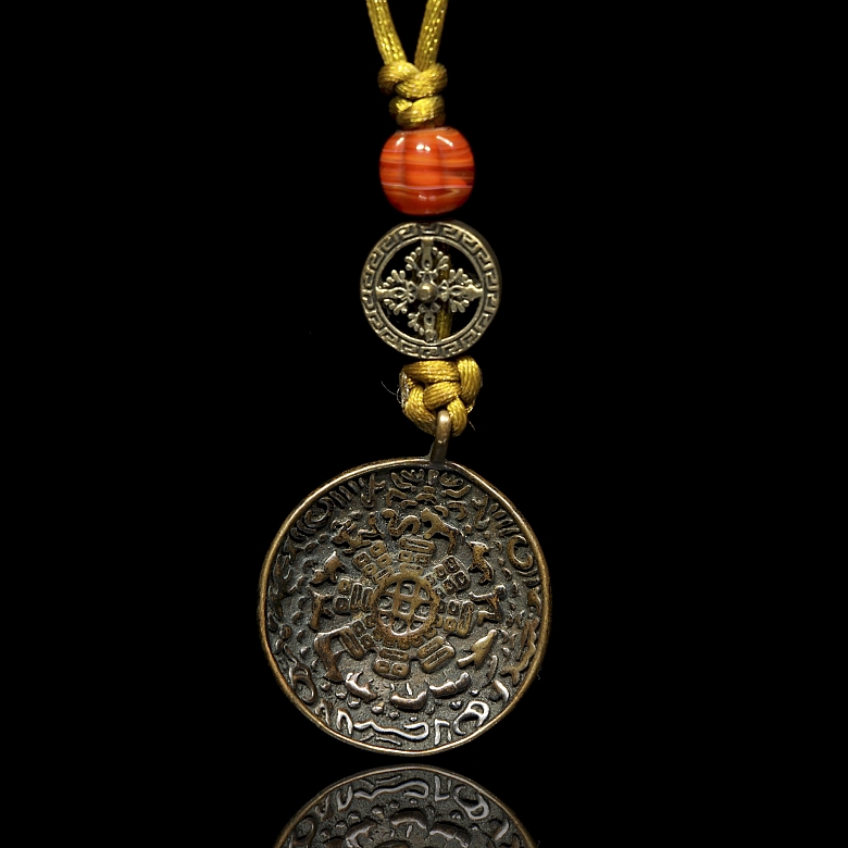 Colgante de bronce y ágata, Tíbet, dinastía Qing