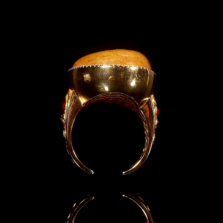 Gold-plated silver ring with Hetian jade, Qing dynasty