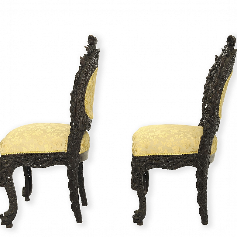 Pair of Thai carved wooden chairs, carved wood, 19th century - 4