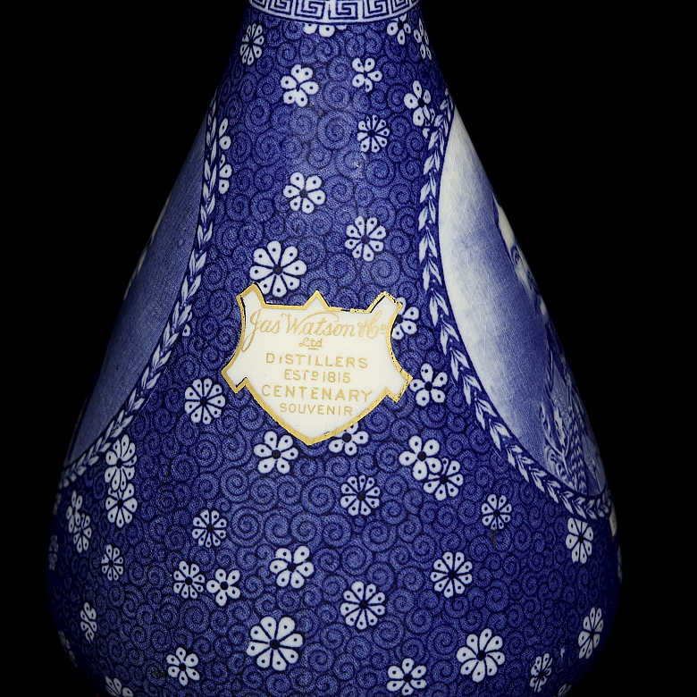 Jas Watson & Co. (20th century) Commemorative whisky decanter, c. 1915