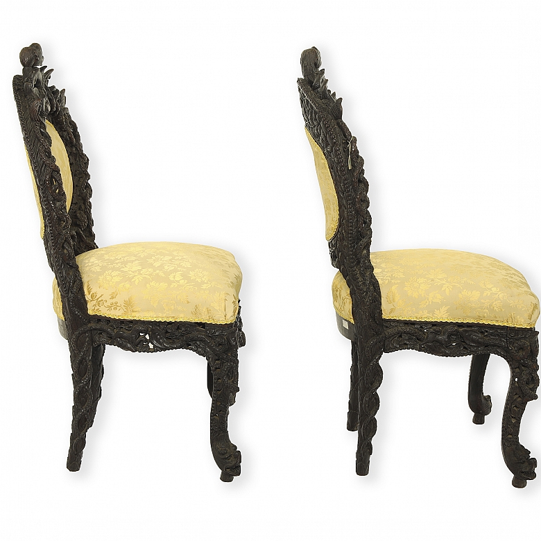 Pair of Thai carved wooden chairs, carved wood, 19th century - 2