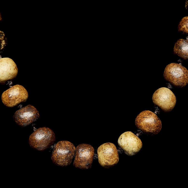 ‘Mala’ necklace with stone beads, Qing dynasty - 1