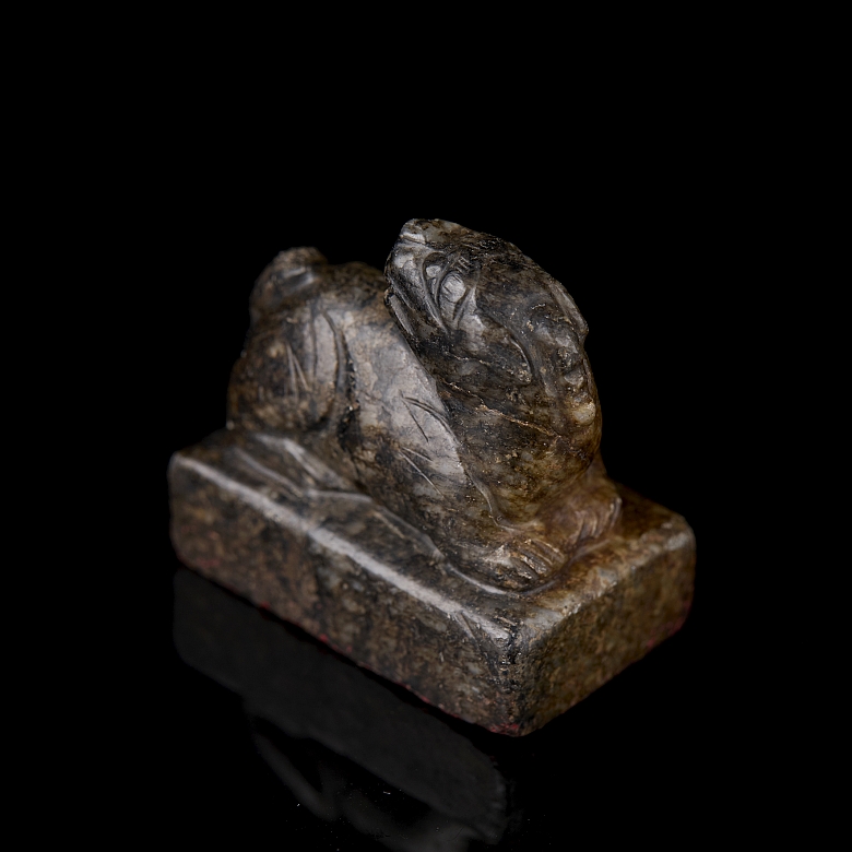 Carved jade seal ‘Mythical Animal’, Ming dynasty