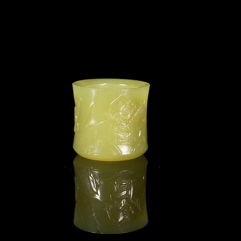 Caja de madera de Zhitang y jade amarillo, con anillo de arquero, dinastía Qing