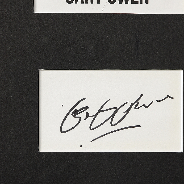 Photograph and signature of Gary Owen, with certificate - 2