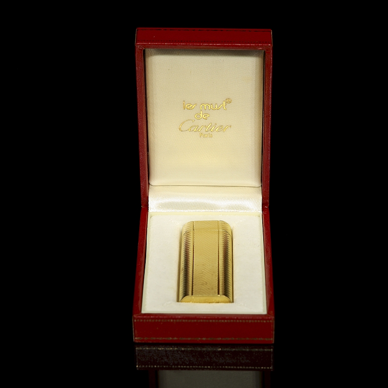Lighter ‘Cartier, Les Must’, 18k gold-plated