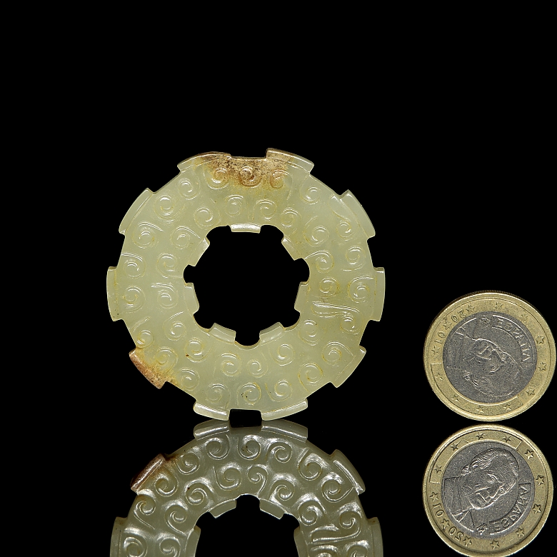 Carved jade pendant, Han style