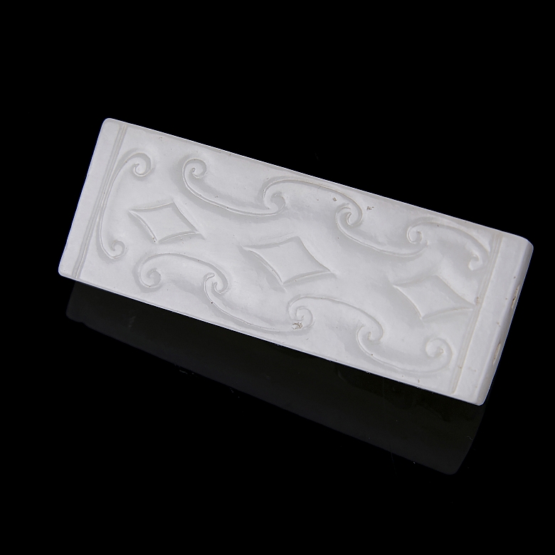 Placa de dragón de jade hetiano de la dinastía Qing