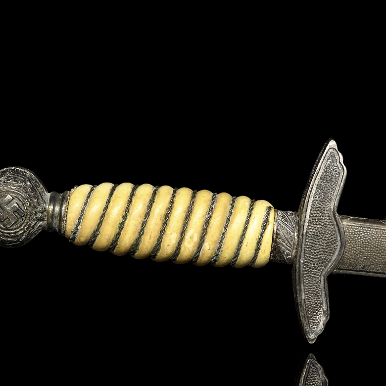 Luftwaffe officer's dagger, Paul Weyersberg & Co Berlin