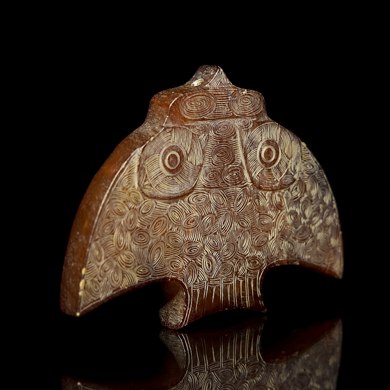 Carved jade figure ‘Bird’, Liangzhu culture