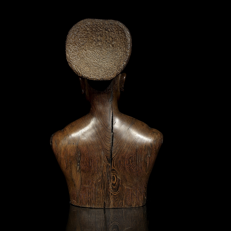 Escultura de madera