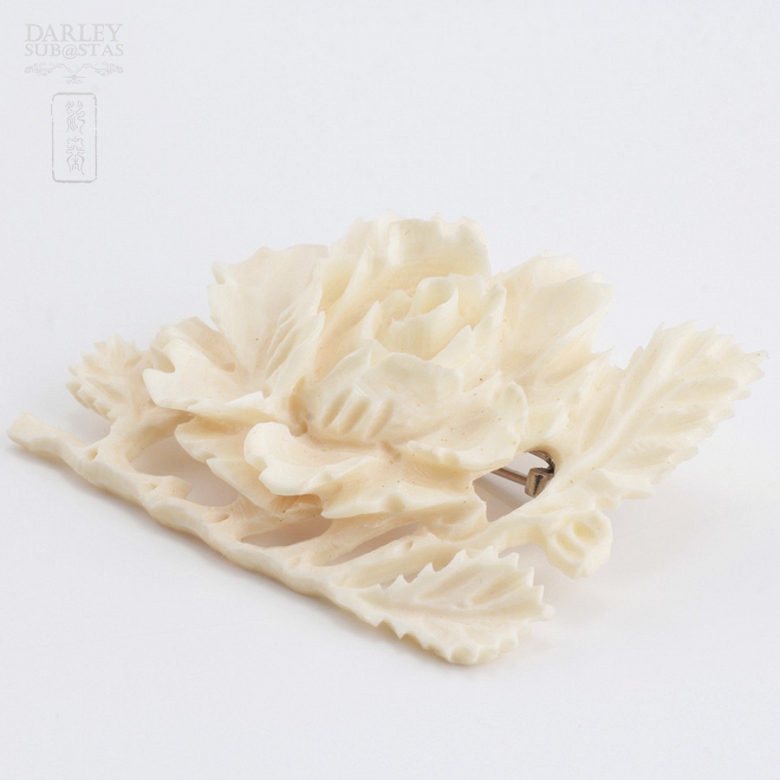 象牙胸针 - 3