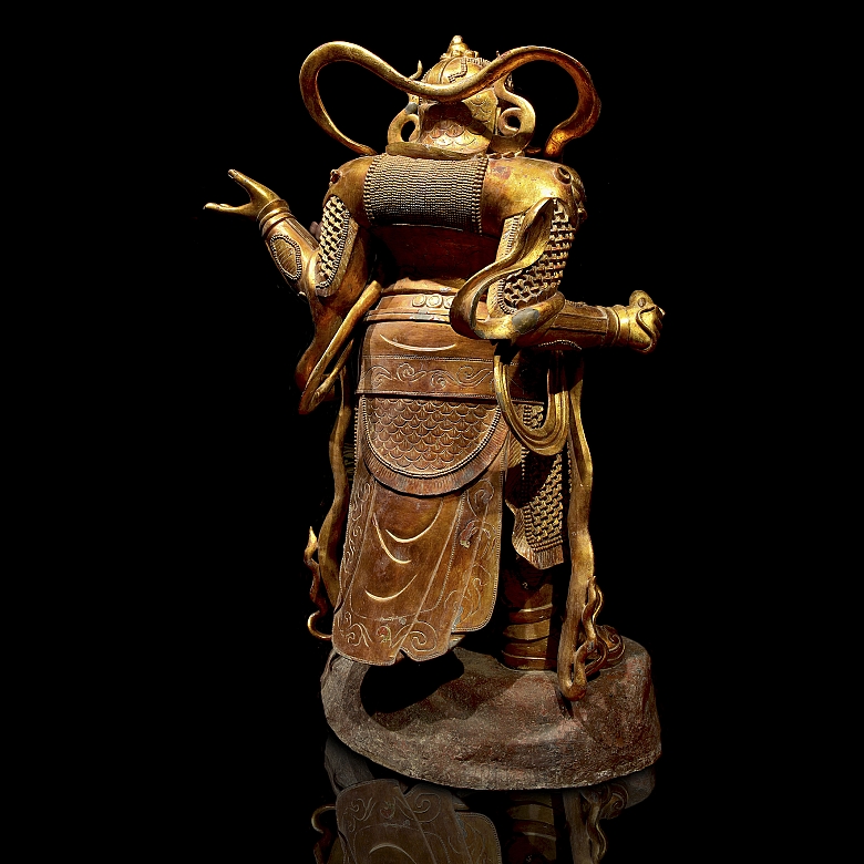 Magnificent bronze figure of ‘Guăng Mù Tiān wáng, Heavenly King’, Ming dynasty