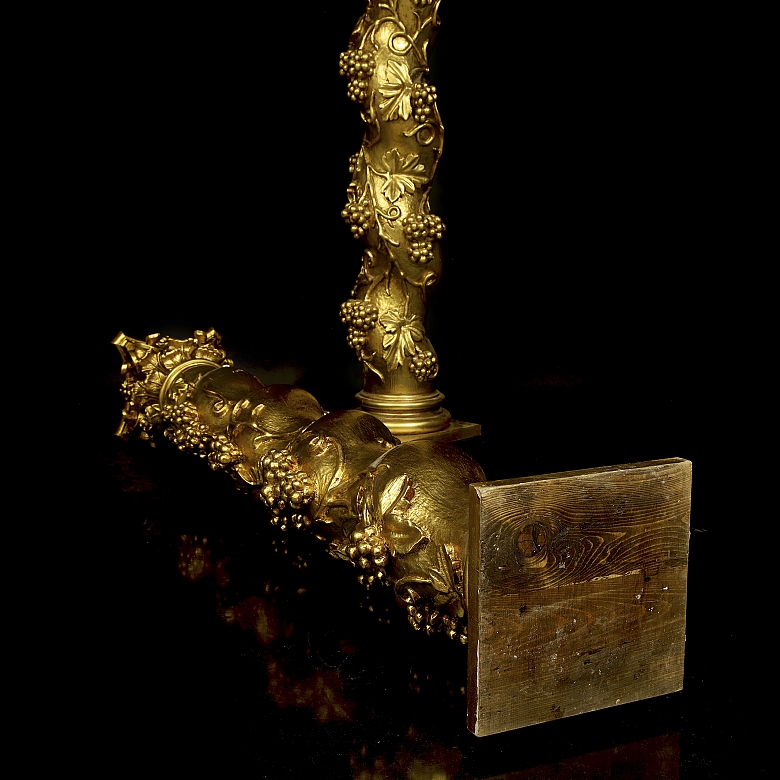 Pair of gilded wooden Solomonic columns, 20th century