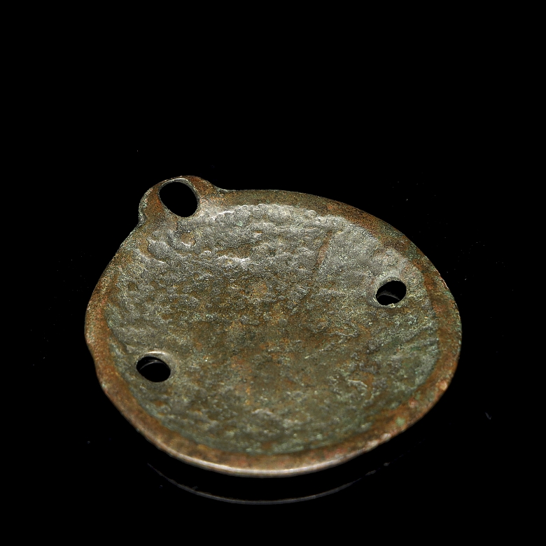 Antiguo amuleto colgante de bronce, Tíbet