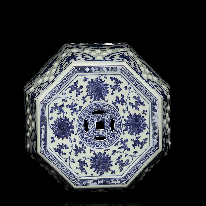 Asiento octogonal de ceramica