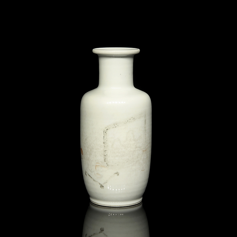 Enamelled porcelain vase ‘Characters’, with Chenghua mark - 2