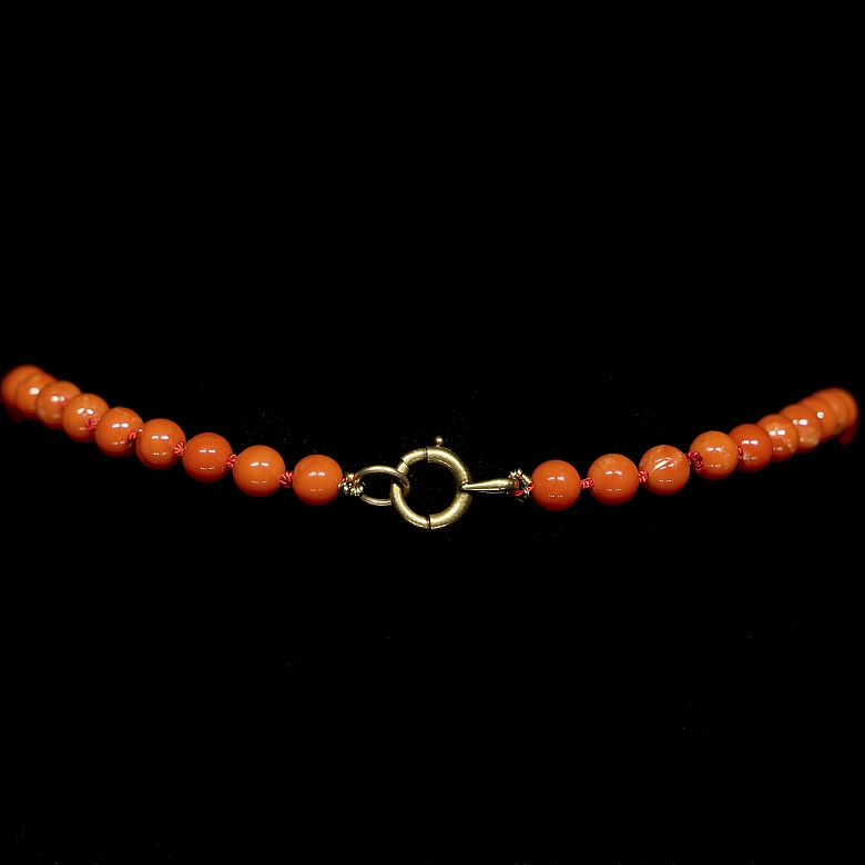 Red coral bead necklace