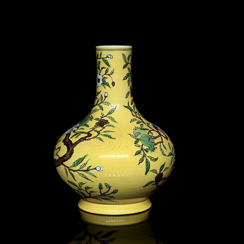 Jarrón de porcelana esmaltada 