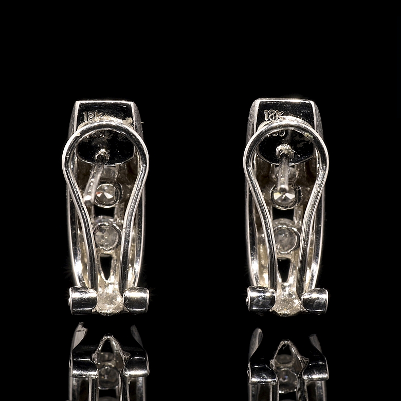 Pendientes de oro blanco 18k con diamantes