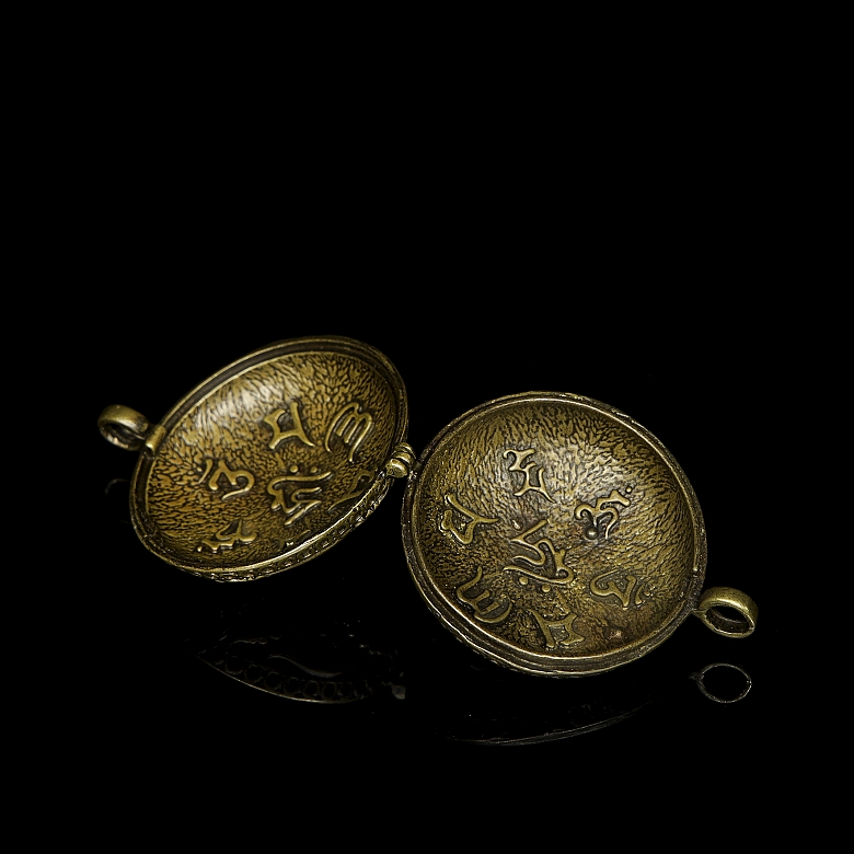 Pequeña caja de bronce, Tíbet, s.XIX-XX