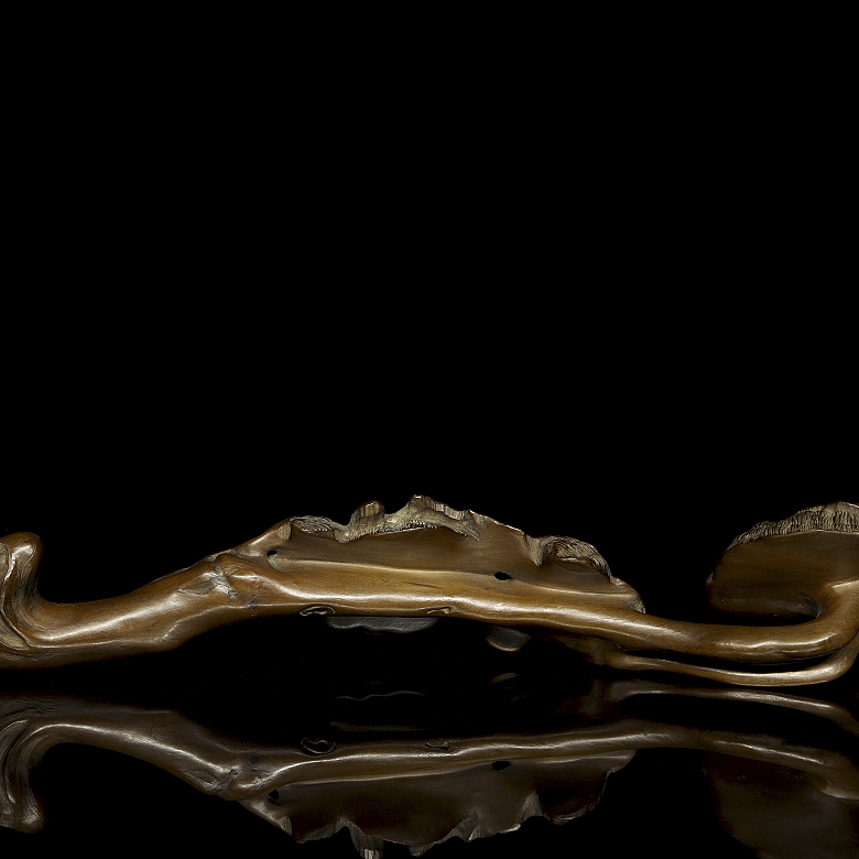 Ruyi de madera “Lingzhi”, dinastía Qing