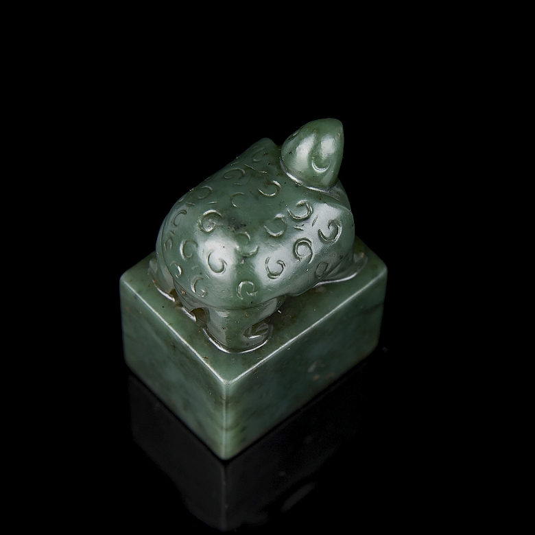 Carved green jade ‘Turtle’ seal, Qing dynasty