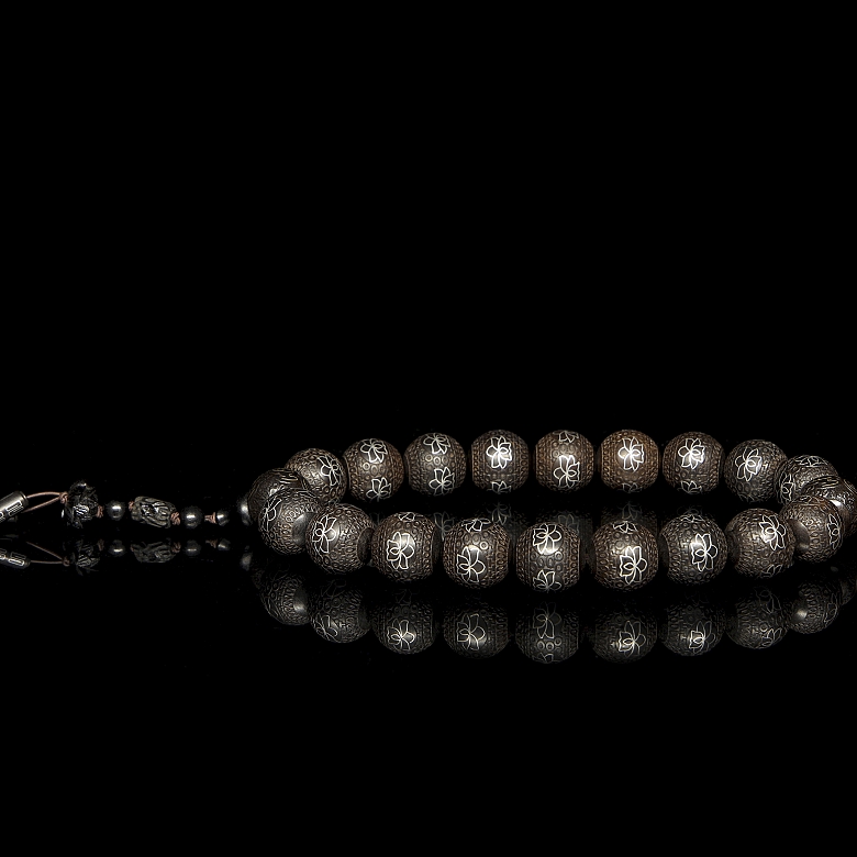 Mala de cuentas de madera