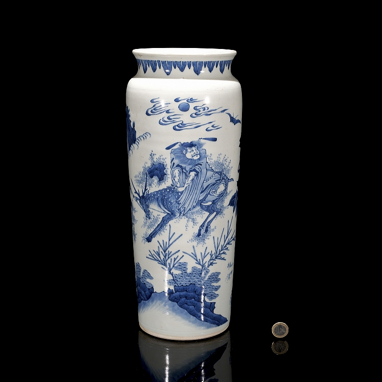 Jarrón de porcelana en azul y blanco 