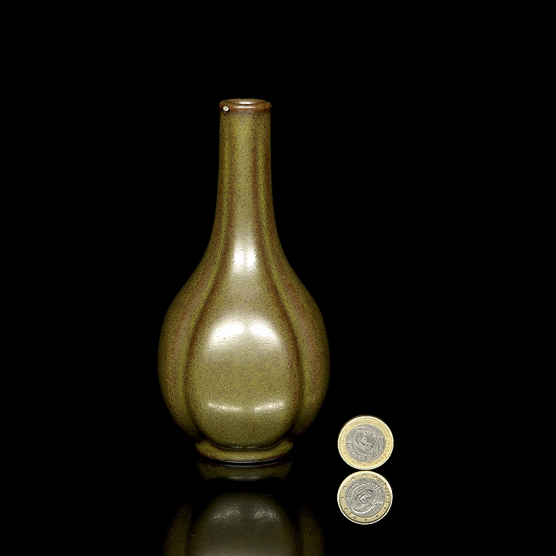 Jarrón de cerámica esmaltada