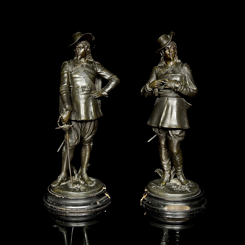 Pareja figuras de bronce 