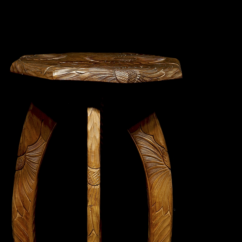 Pedestal de dos niveles para Liberty & Co., circa 1900–1910