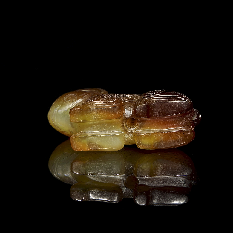 Figura de ágata tallada