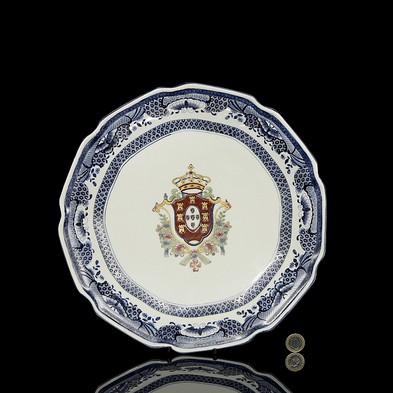 Plato de porcelana