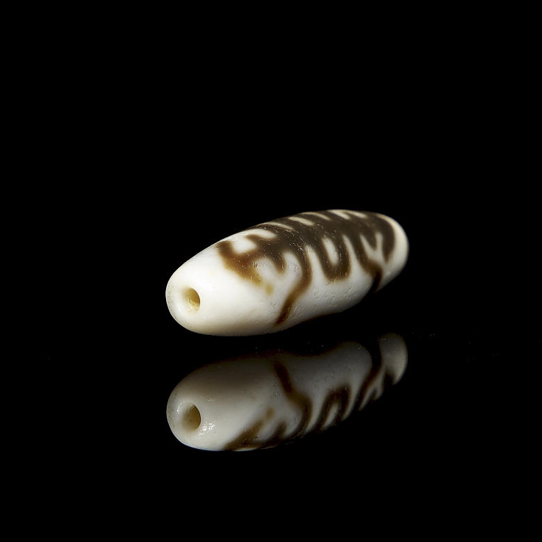 Cuenta Dzi de ágata