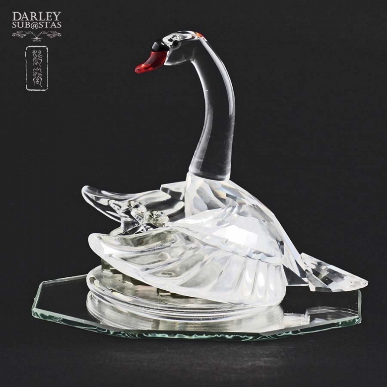 Cisne con tres crias de Swarovski - 2
