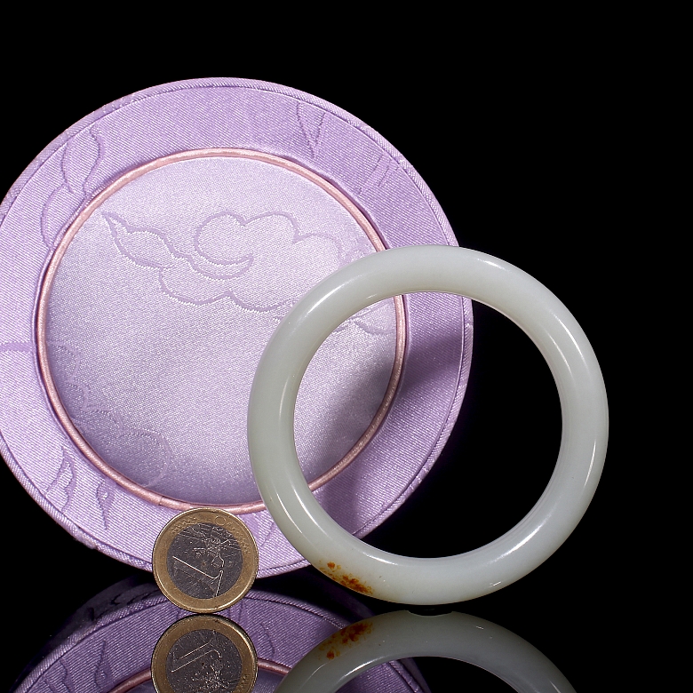 Hetian white jade bracelet, Qing dynasty