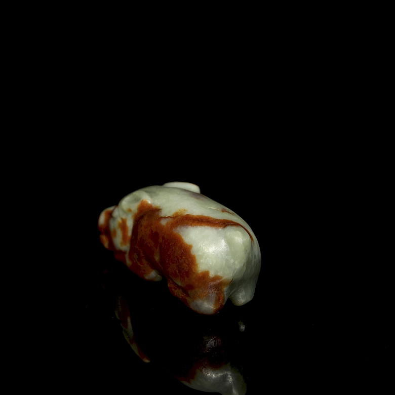 Carved jade pendant ‘Beast’, Hongshan culture - 5