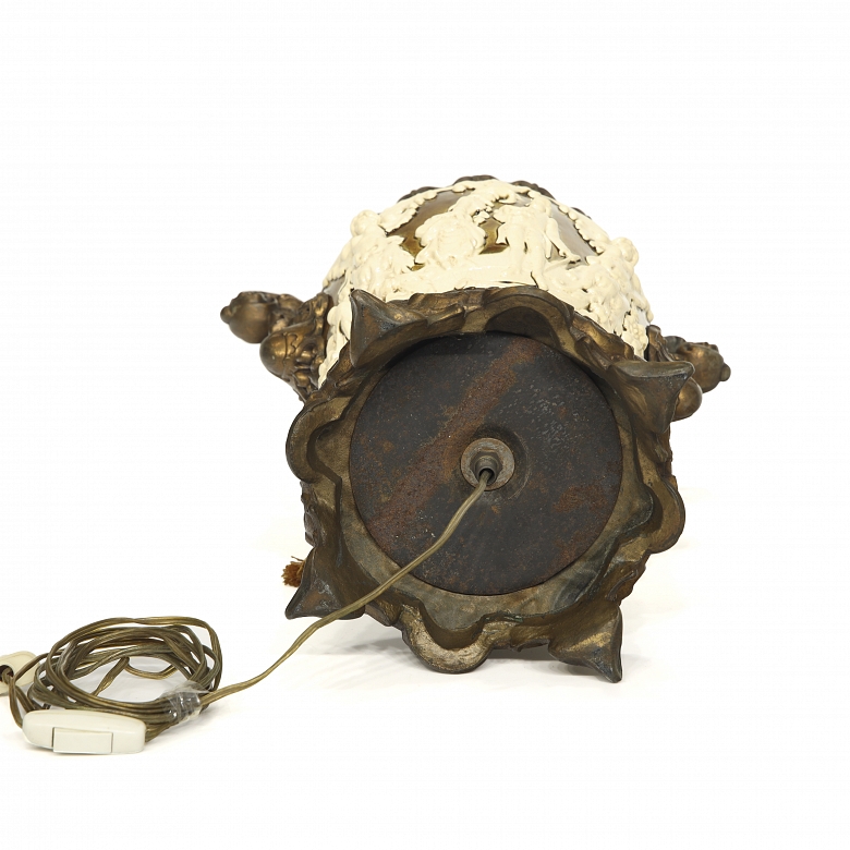 Porcelain and bronze table lamp, ‘Gallant Scenes,’ 20th century - 6