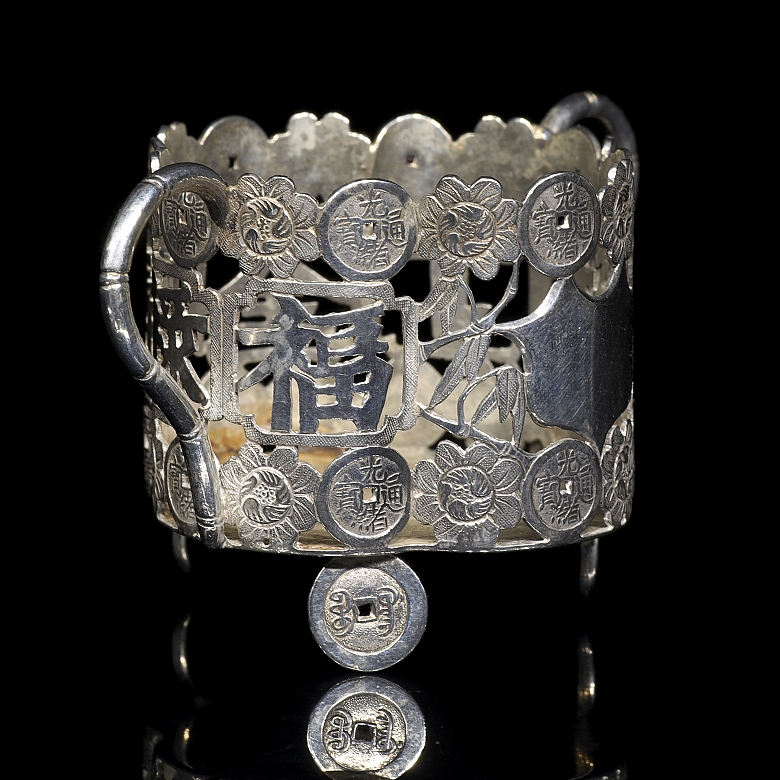 Recipiente de plata china 