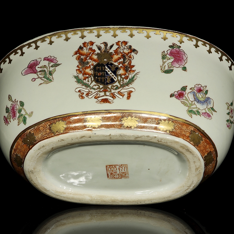 Fuente de porcelana